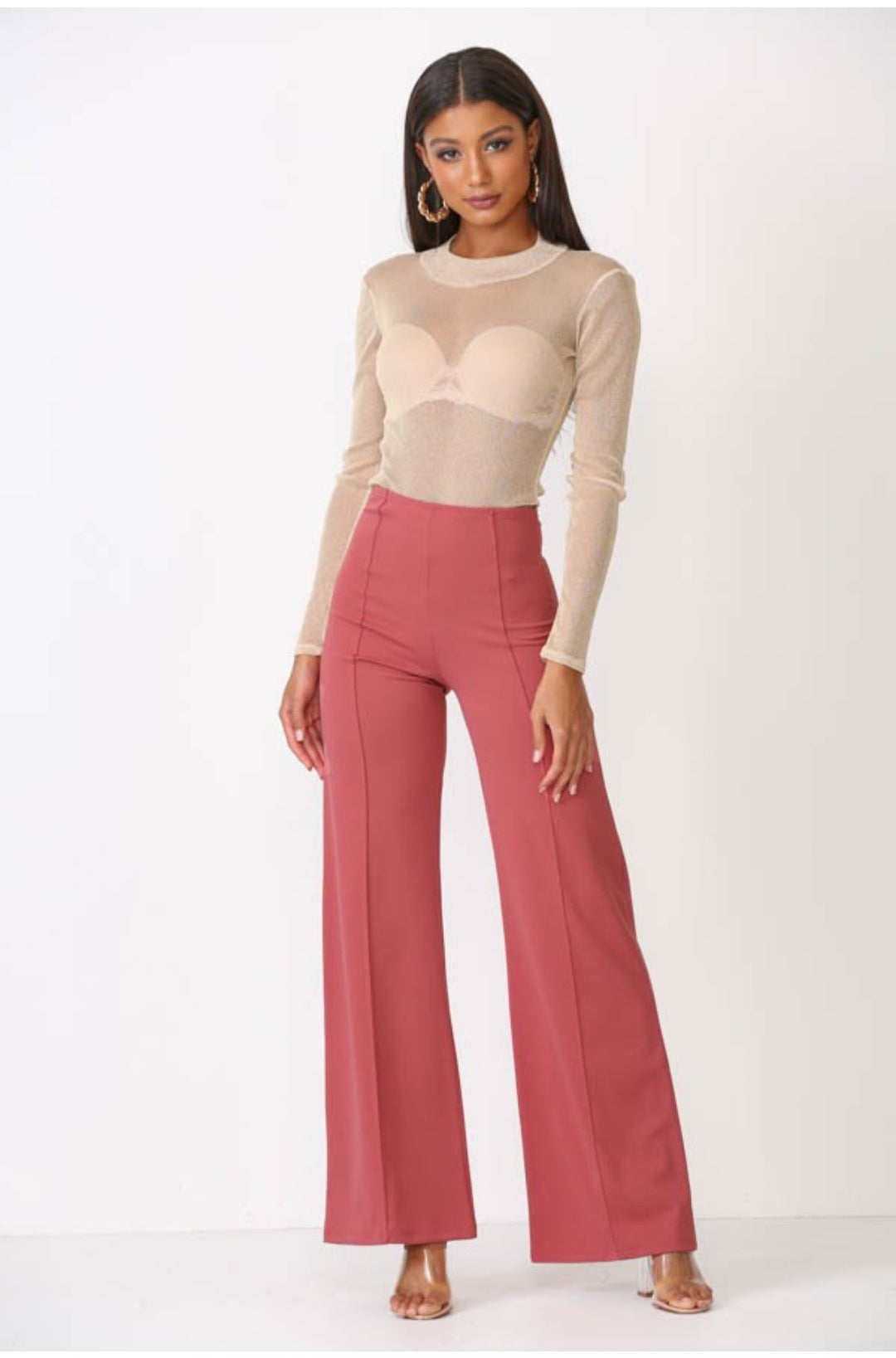 Solid, full-length pants in a fare style with a high waist and wide legs