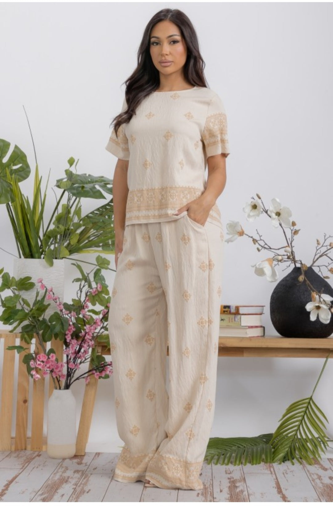 Top and Pants Graphic Print Casual Set