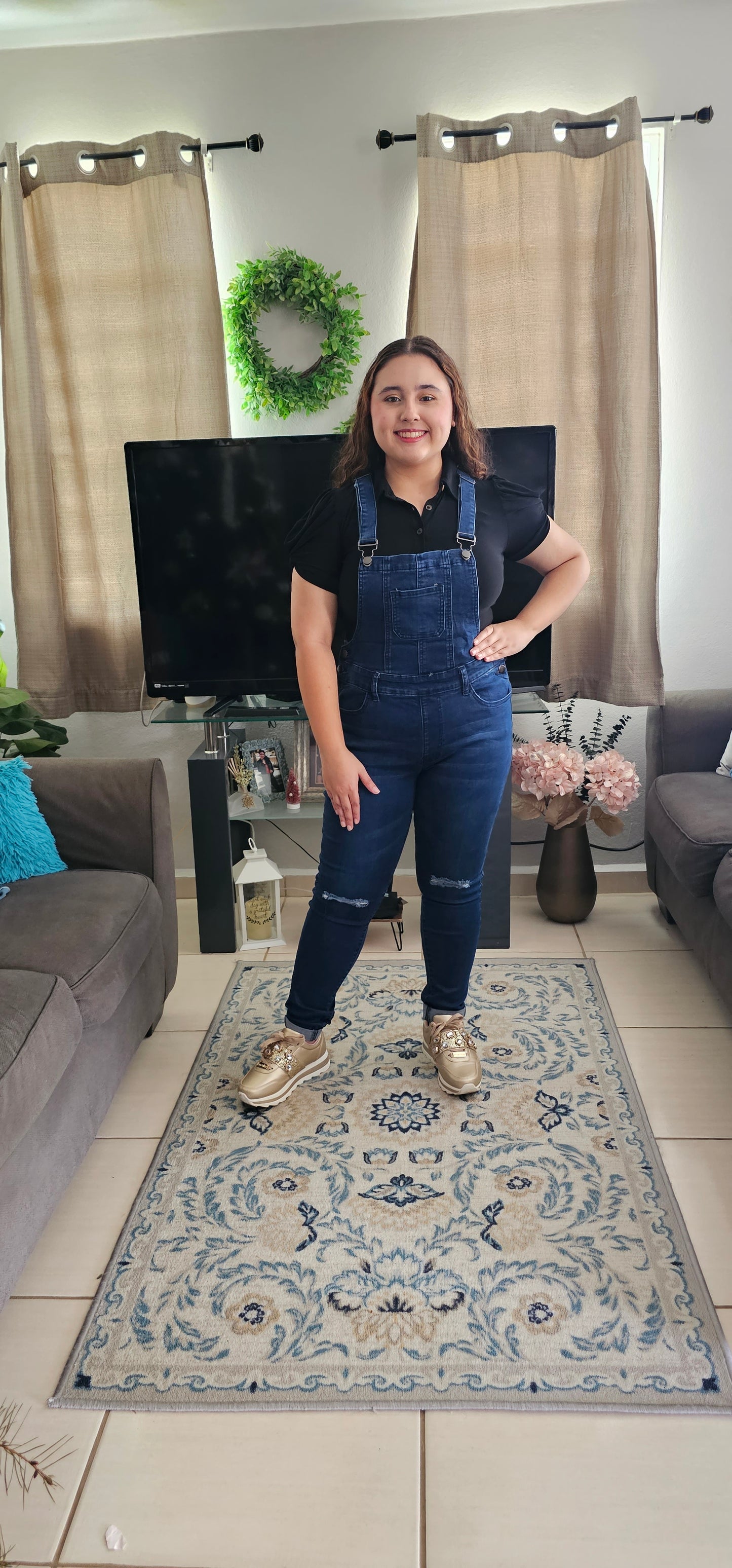Knee destroyed basic denim overall