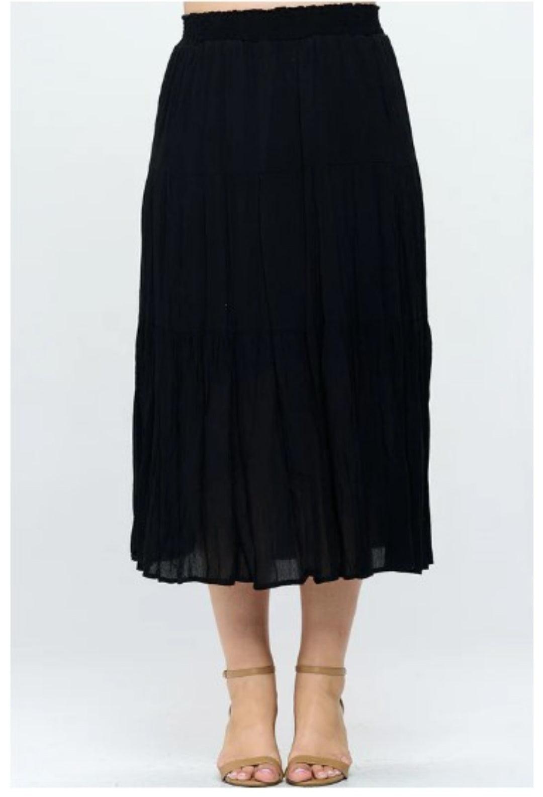 Plus size elastic waist tiered maxi skirt