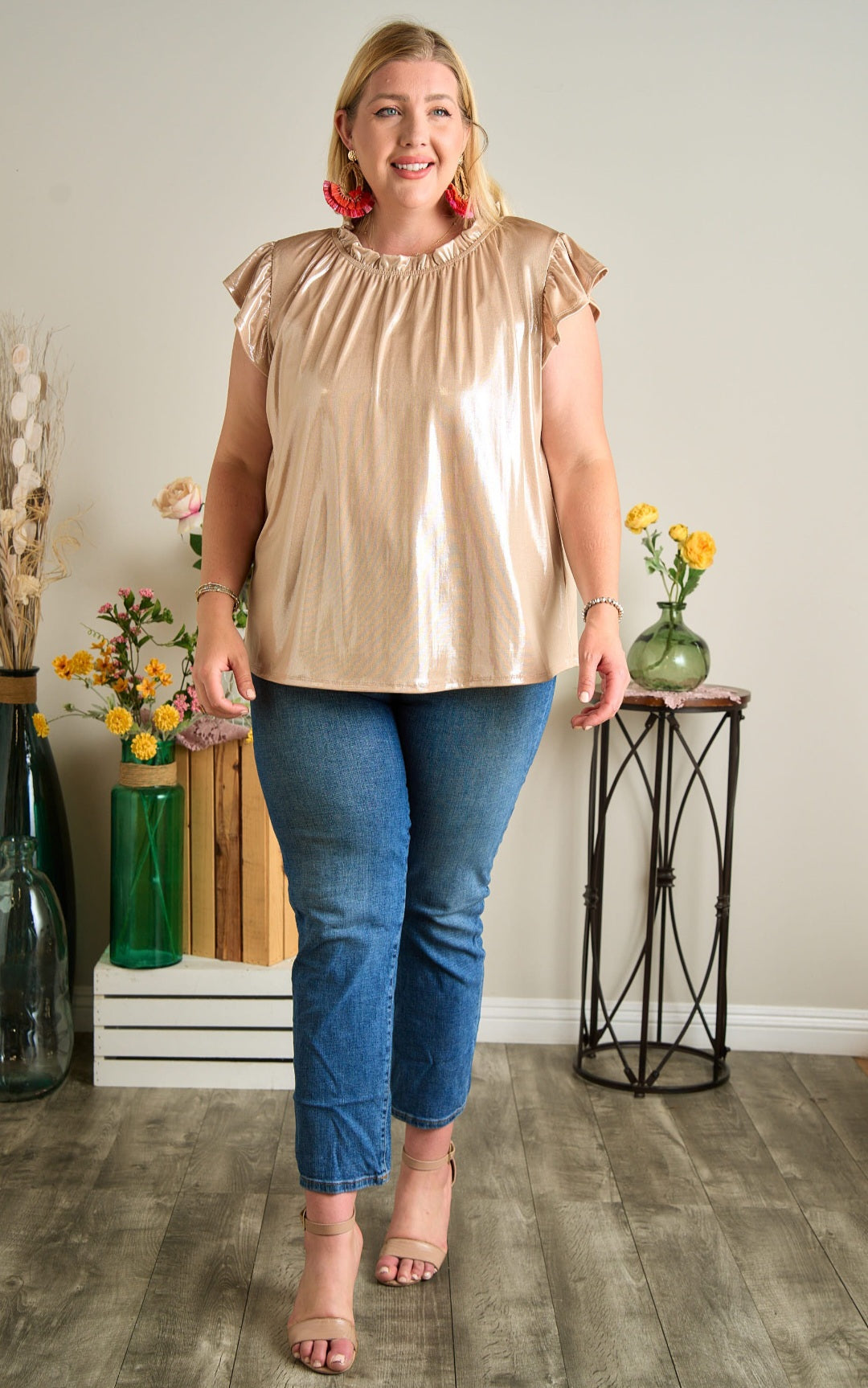 Plus ruffle sleeve allover foil top