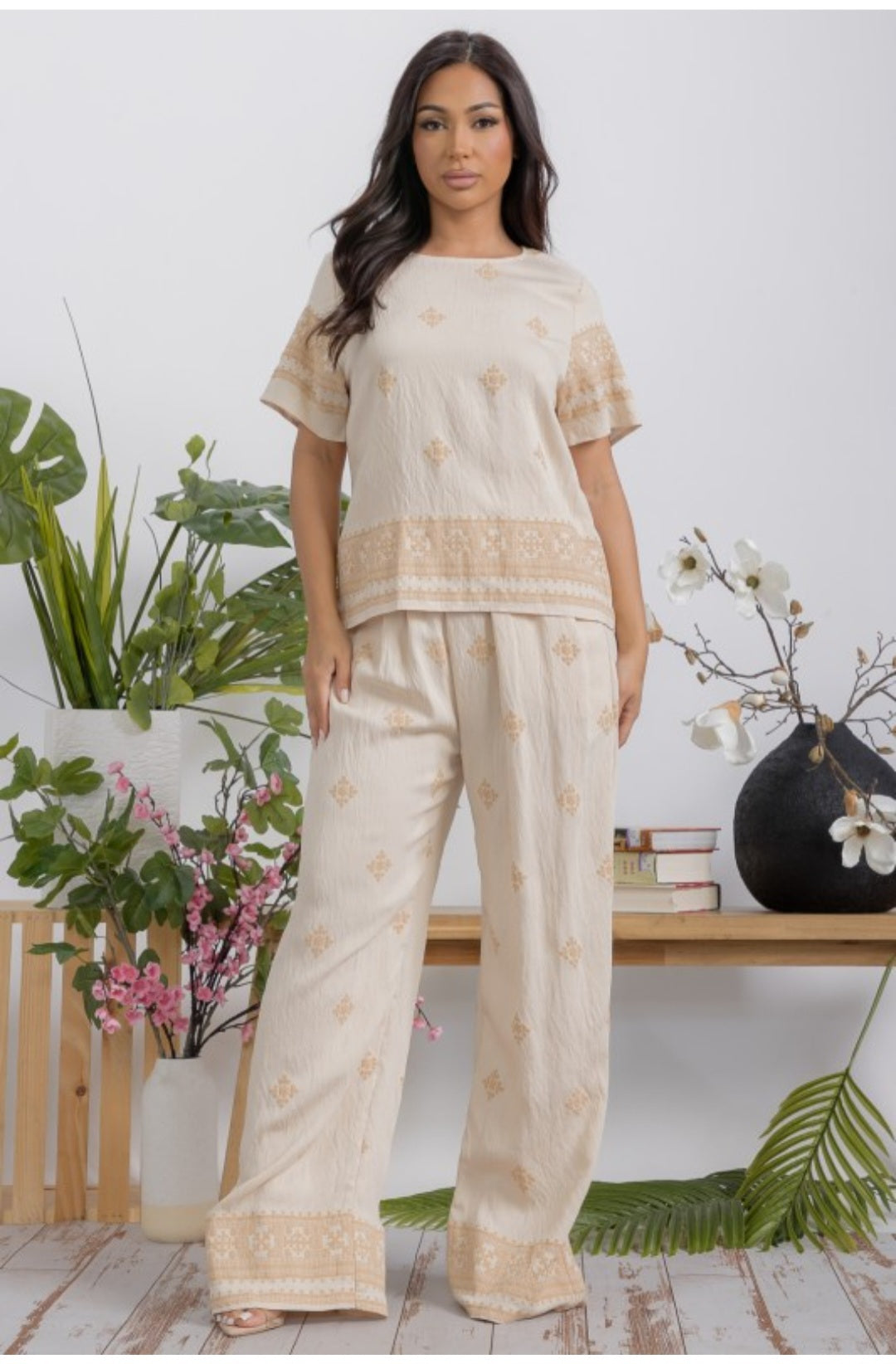 Top and Pants Graphic Print Casual Set