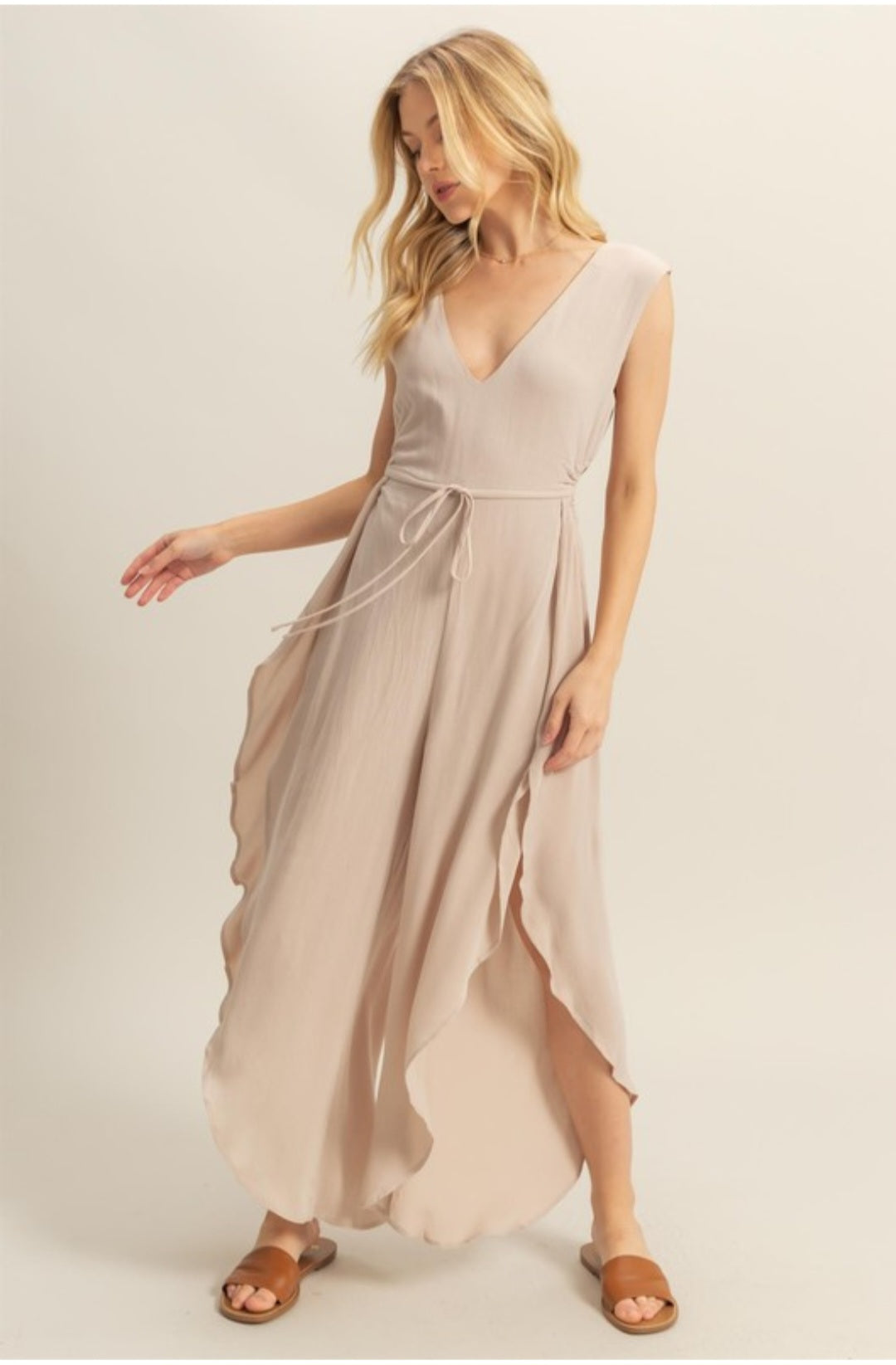 V- neck side cutout Hem jumpsuit